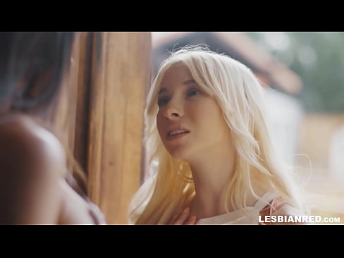 ❤️ Pige kommer hjem et par måneder senere og ender med at spise sin stedmors fisse ️ Anal video at da.analpics.ru ️